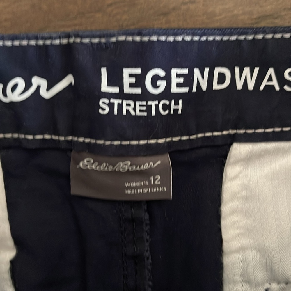 Eddie Bauer, Legend-wash, Stretch Shorts, Size 12 - Picture 3 of 5